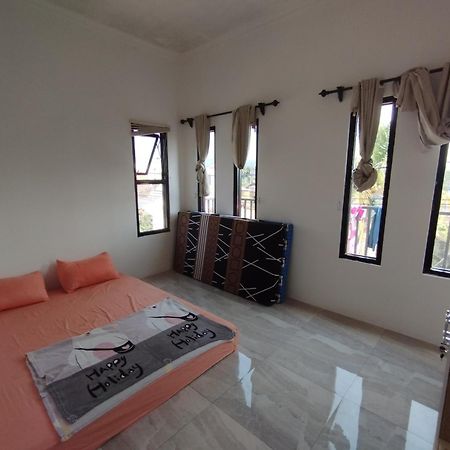 Villa Cassandra Cigombong Luaran gambar